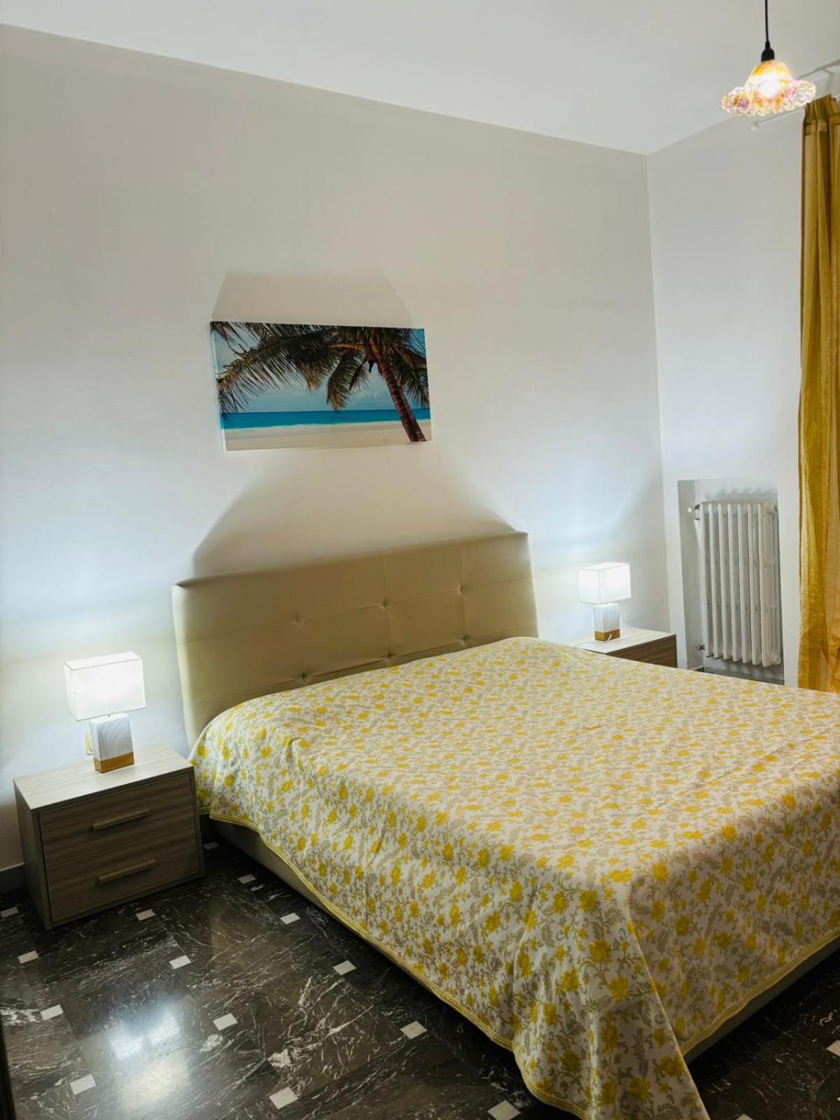 Matthias Central Rooms And Accomodation Bari Esterno foto