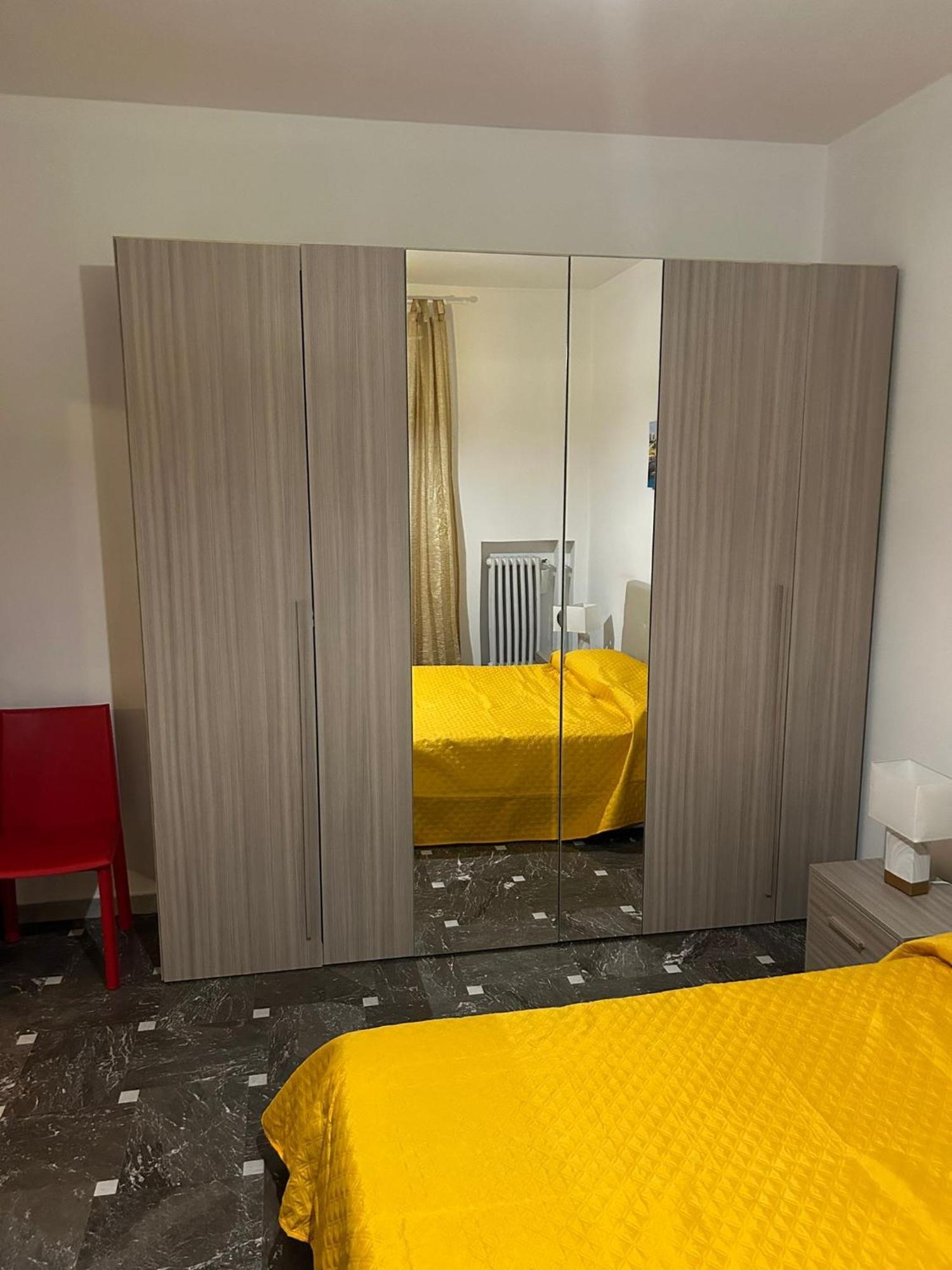 Matthias Central Rooms And Accomodation Bari Esterno foto